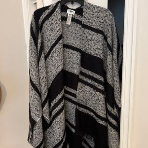 Old Navy grey & black poncho/ cape